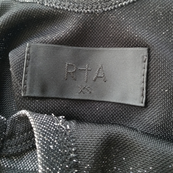 RTA Colton Striped Metallic Top - Picture 6 of 11